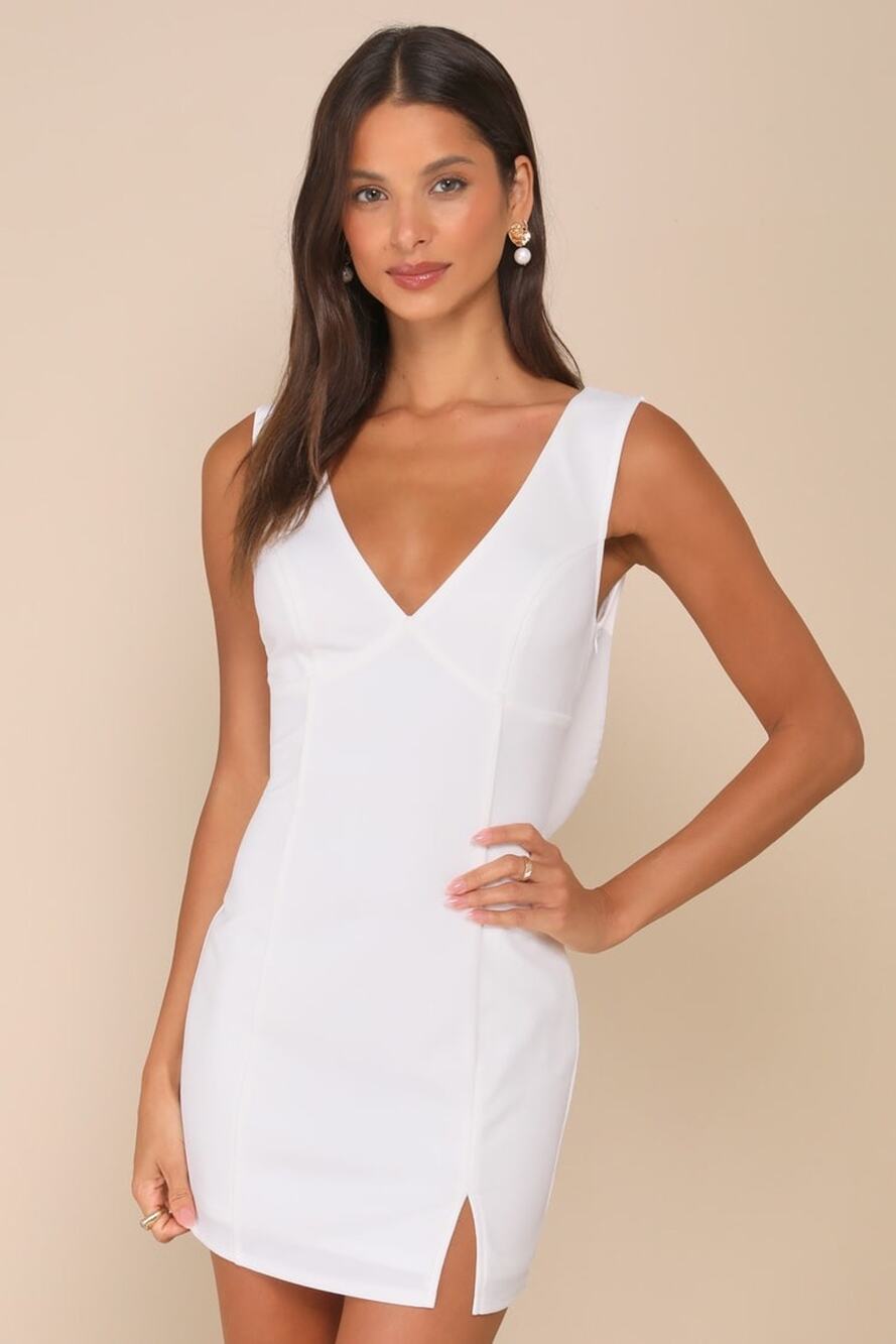 NWT Lulus Perfection Bound White Sleeveless Cowl Back Mini Dress Party Size L
